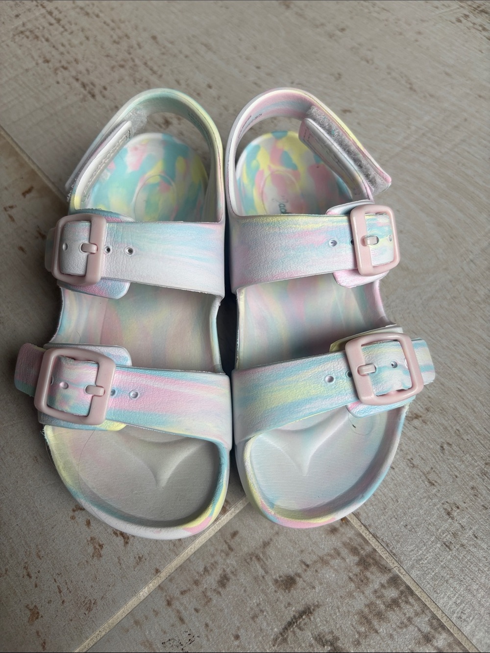 $3💕 CAT & JACK Kids Pastel Tie-Dye Buckle Sandal